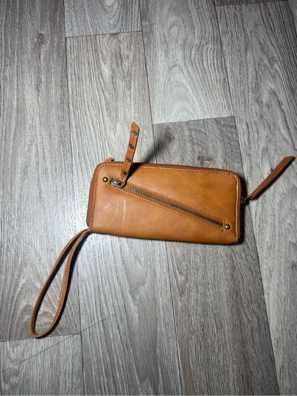 NWOT Brown Free People Vegan Leather Zip Around Wallet Wristlet Clutch